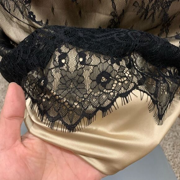 Sexy & Elegant Off-the shoulder Floral Lace Dress - Picture 13 of 13